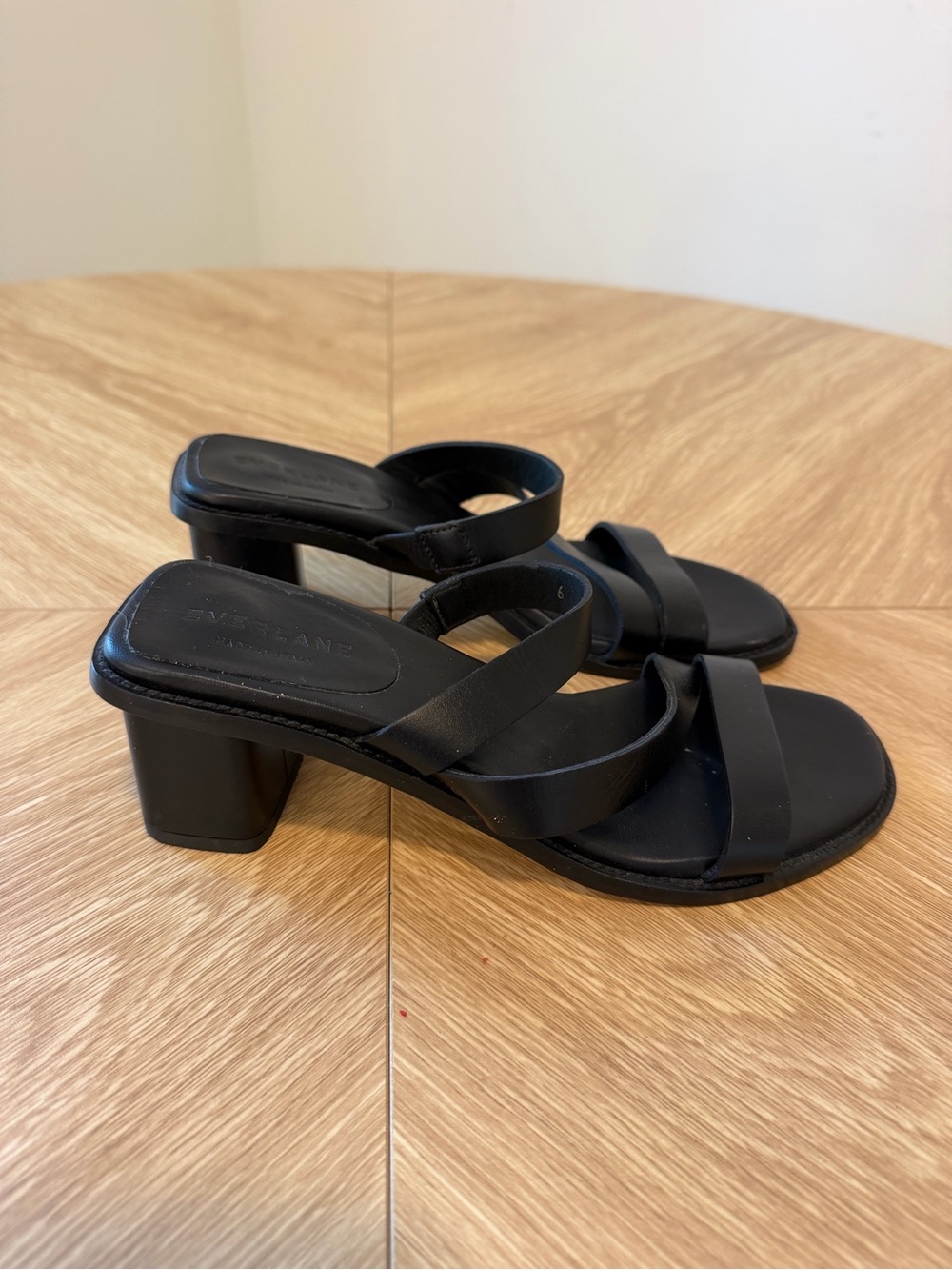 Everlane Black Leather Strappy Block Heel Sandals Size 6